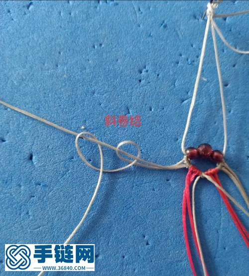 可以消滅線頭的石榴石雙面耳墜