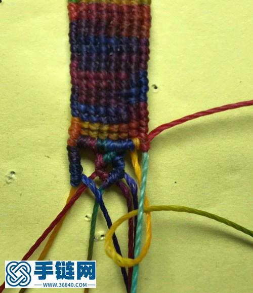 復(fù)古風(fēng)格的手繩（適合搭配黃金）