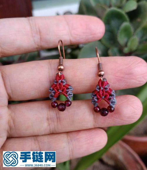 可以消滅線頭的石榴石雙面耳墜