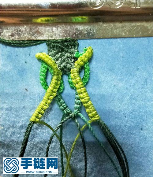 一個比較隨性的南紅花花手鏈