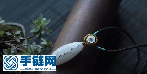 溫婉儒雅的一款和田玉掛繩