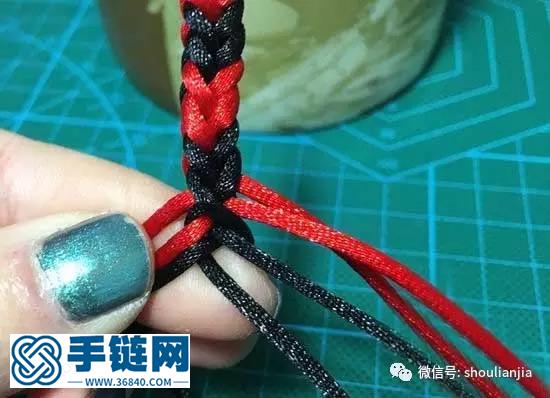 八股辮彩虹手鏈