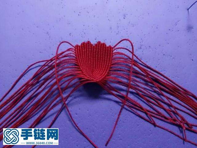 牡丹花瓣第三層花瓣編法