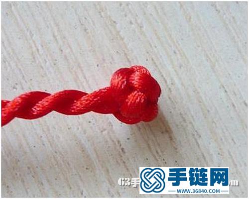 結尾處紐扣結怎樣做 用紐扣結結尾的編法