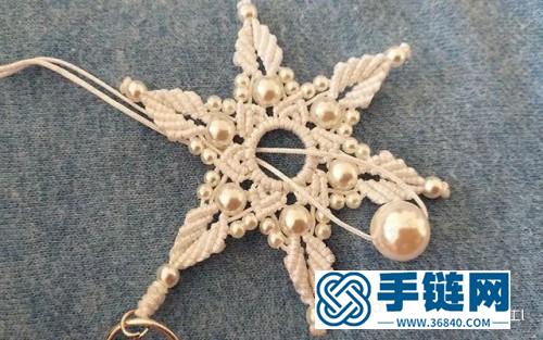 中國(guó)結(jié)五彩繽紛的雪花掛件的詳細(xì)編制步驟圖