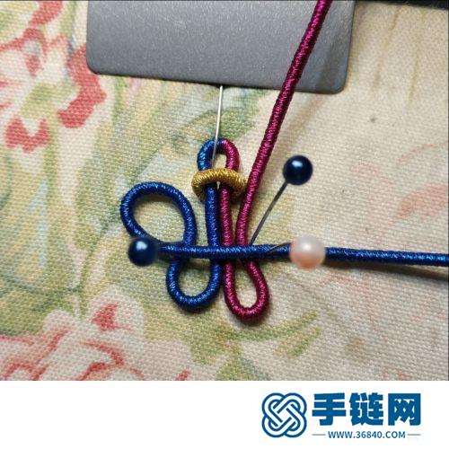 中國結(jié)雙攀緣結(jié)掛飾的編制方法