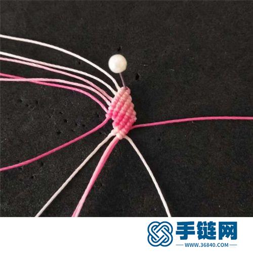 中國結(jié)圓蠟珍珠漂亮小花的詳細(xì)編制方法
