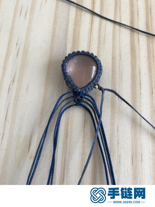 扁蠟粉晶包石項鏈的詳細制作圖解