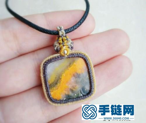 中國結(jié)方形大黃蜂石銀珠項(xiàng)鏈吊墜的制作圖解