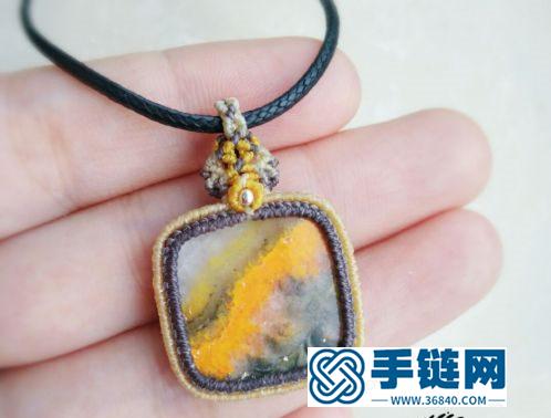 中國結(jié)方形大黃蜂石銀珠項(xiàng)鏈吊墜的制作圖解