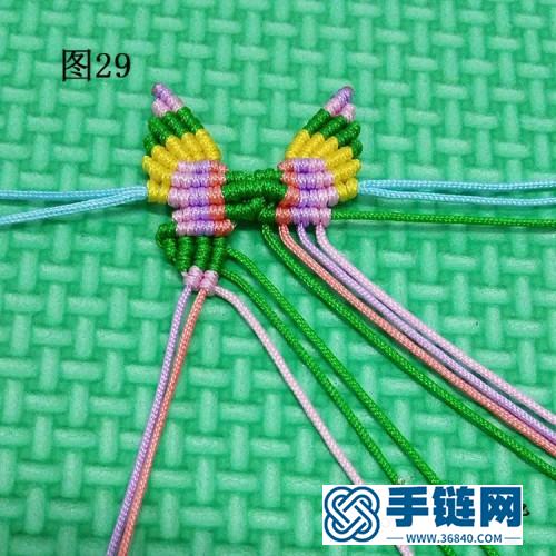 蝴蝶手鏈的詳細編制方法