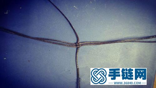中國結扁蠟線包石項鏈吊墜的詳細編制方法
