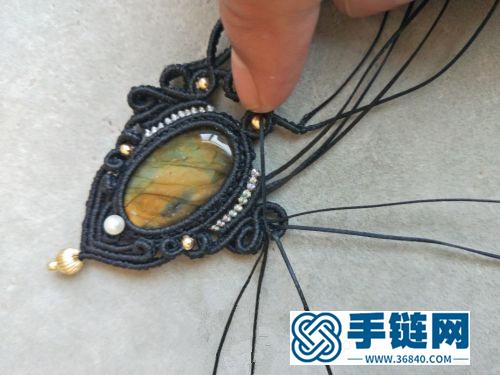 中國結扁蠟包拉長石項鏈的詳細編制方法
