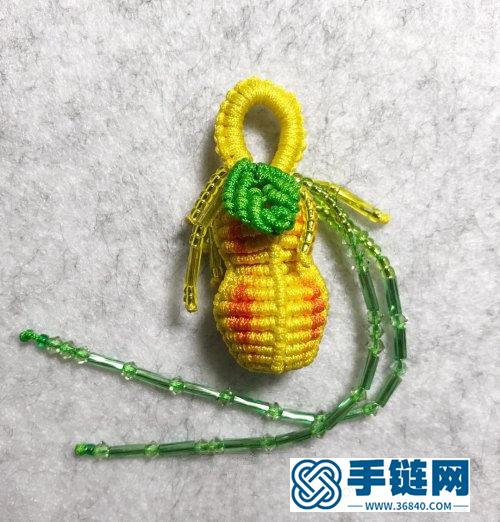 斜卷結(jié)立體串珠寶葫蘆掛件的詳細(xì)編制方法