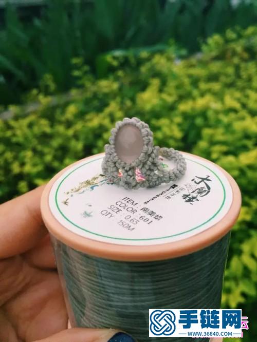 南美蠟線清新粉晶包邊戒指的詳細制作圖解