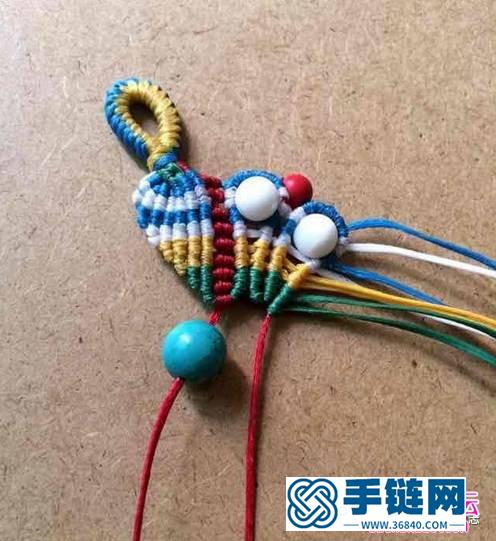 繩和珠子編制五彩手繩的方法