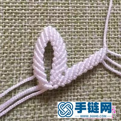 中國結飾品生如夏花胸針的編制教程