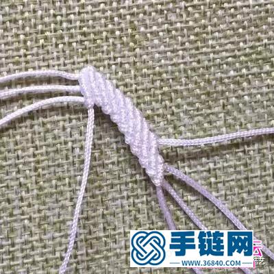中國結飾品生如夏花胸針的編制教程