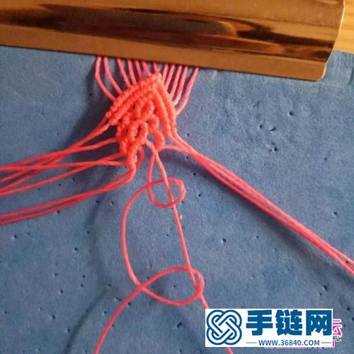 粉色系蠟線手繩的詳細(xì)編制教程