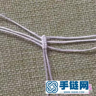 中國結飾品生如夏花胸針的編制教程