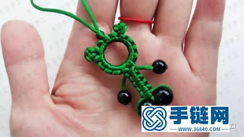中國結可愛小熊掛件的制作步驟圖