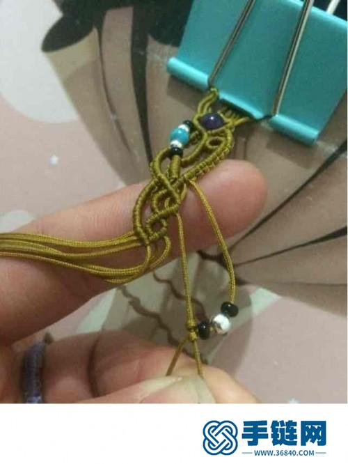 玉線串珠手鏈的編制方法