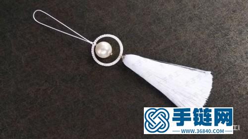 中國(guó)結(jié)銅圈掛飾的制作步驟