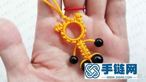 中國結可愛小熊掛件的制作步驟圖