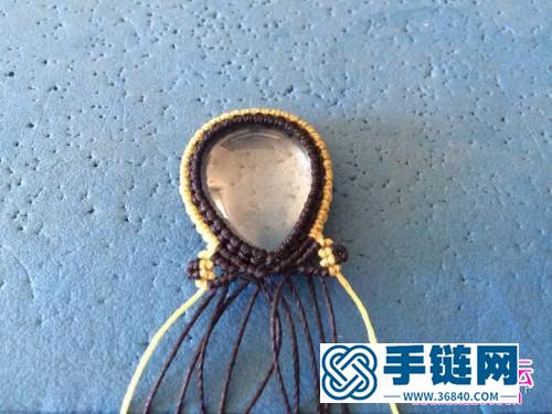 圓蠟線繩編白水晶項鏈的詳細編制圖解