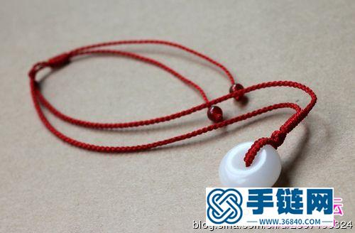 平安扣編條紅繩項鏈的制作方法