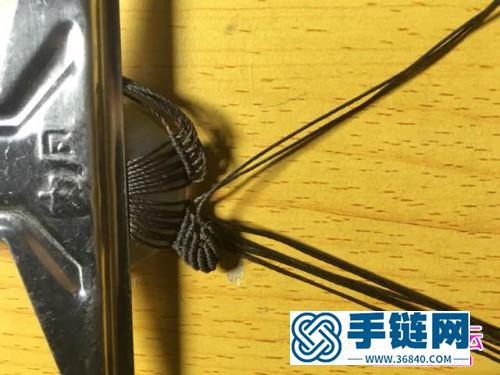 繩編春藤平安扣項鏈的詳細編織教程