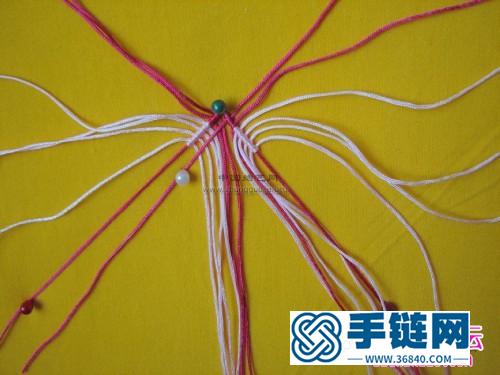中國結小桃子掛飾的編織教程