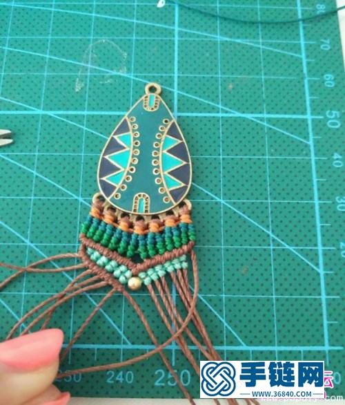 民族風蠟線耳飾的制作方法