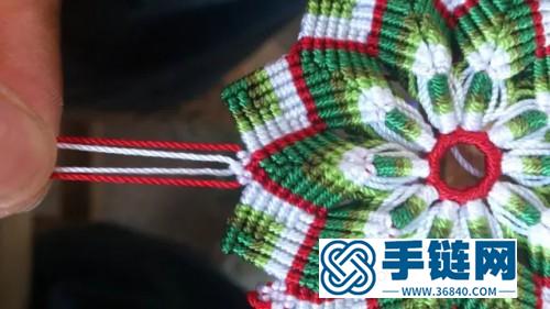 中國(guó)結(jié)編織民族風(fēng)格多瓣花項(xiàng)鏈教程