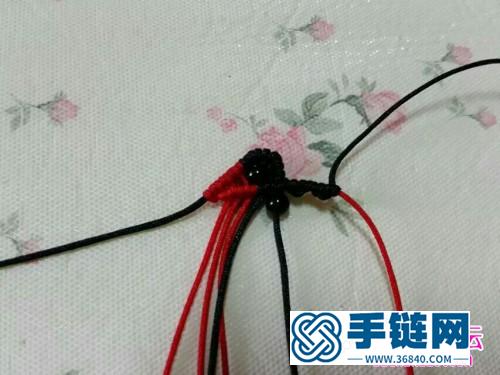 中國結蝴蝶胸針的編制方法步驟