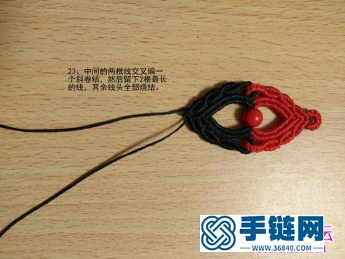 繩編兩相依黑紅耳墜的方法