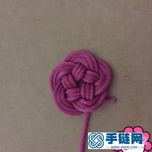 簡單小花胸針的制作方法