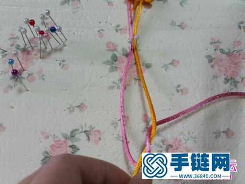 中國結蝴蝶胸針的編制方法步驟