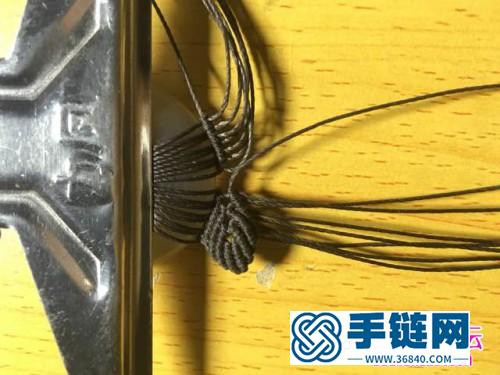 繩編春藤平安扣項鏈的詳細編織教程