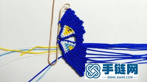 中國結(jié)編織的蝴蝶胸針圖片，有編法教程