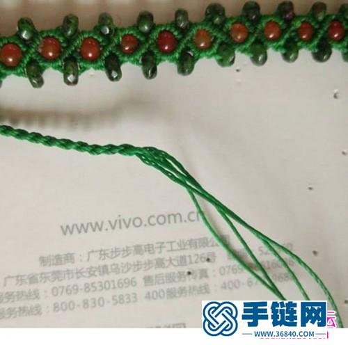 中國結編織制作的綠意串珠手鏈圖解
