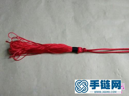 用7號線制作復古流蘇桃花鑰匙扣的方法