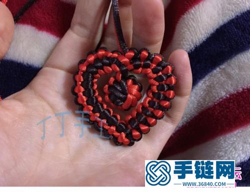 中國(guó)結(jié)編織的愛(ài)心掛飾教程