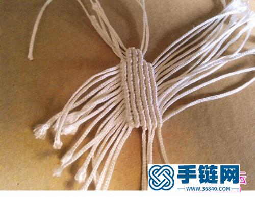 羽毛球制作藍色天使鑰匙圈的方法