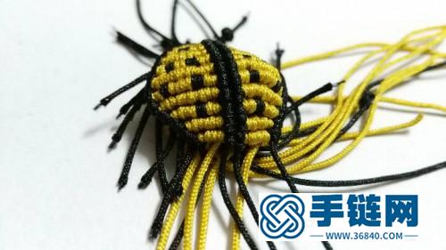 中國結編織的紅瓢蟲黃瓢蟲圖片，有編法圖解