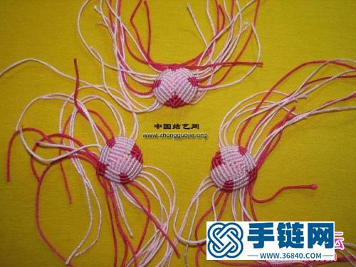 中國結小桃子掛飾的編織教程