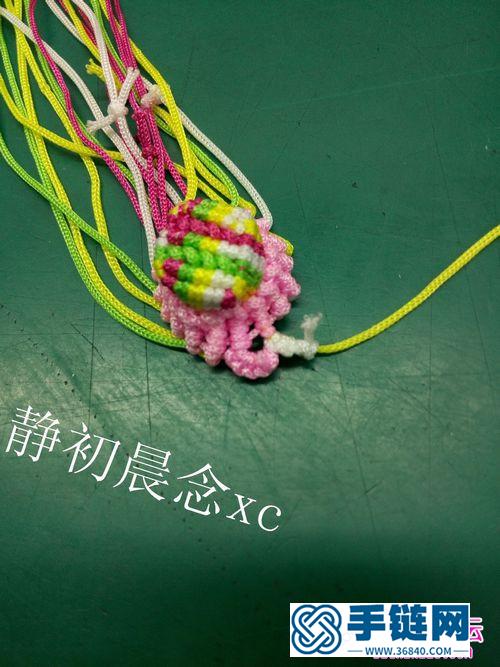 中國結編織的五彩草帽小飾品教程