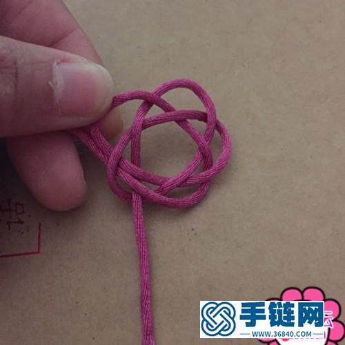 簡單小花胸針的制作方法