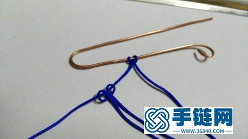 中國結(jié)編織的蝴蝶胸針圖片，有編法教程