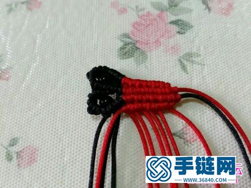 中國結蝴蝶胸針的編制方法步驟